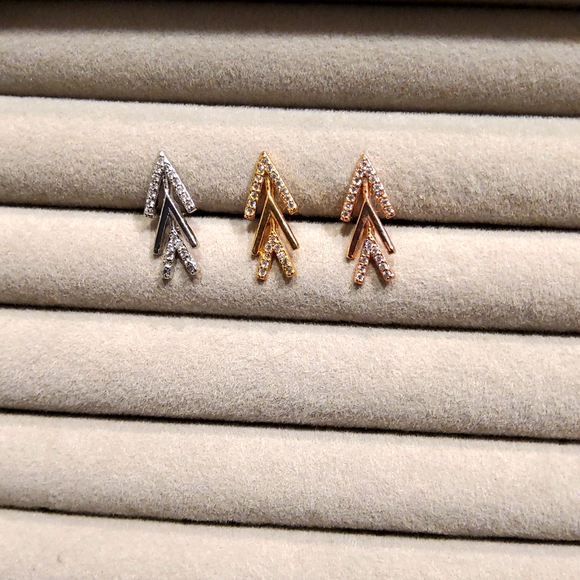 Arrow design Body Jewelry - Picture 1 of 3